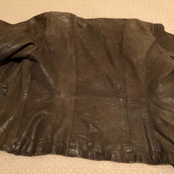 DOMA Leather Jacket - Picture 8 of 8